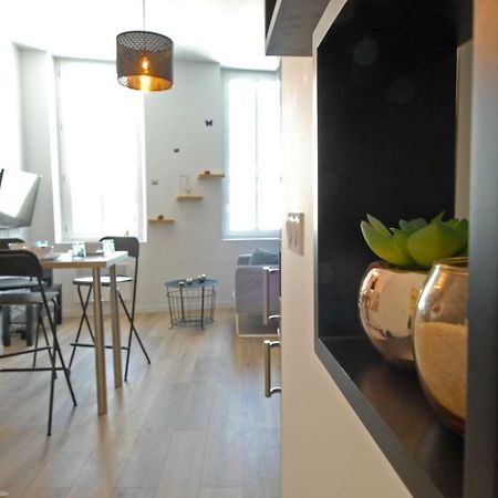 Appartement Neuf Hyper Centre _ Saint Ferreol Marselha Exterior foto